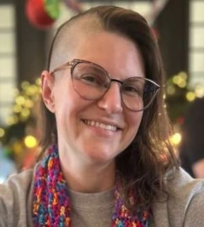 Stevie Neale Headshot